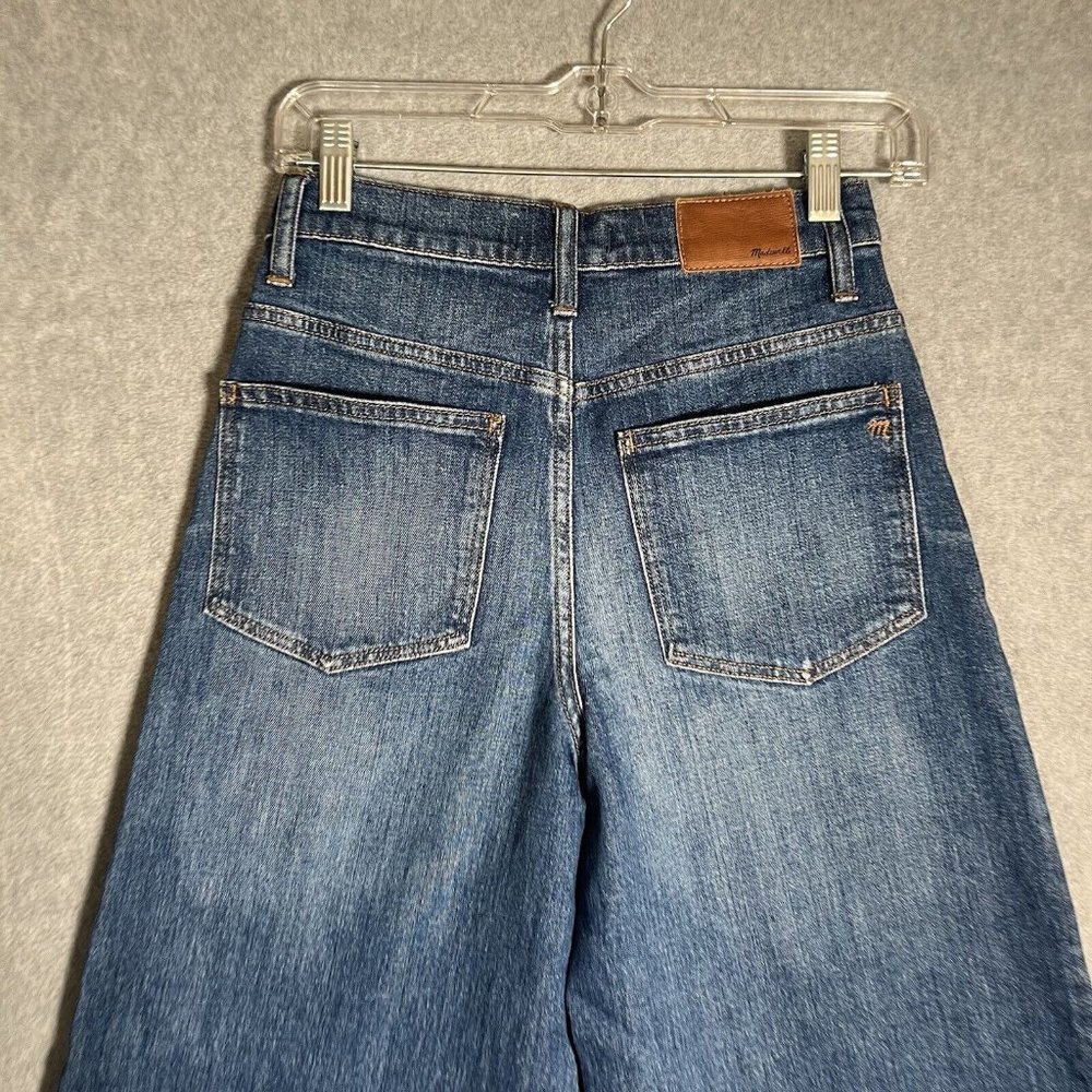Madewell Wide Leg Crop in Finney Wash - Picture 9 of 15